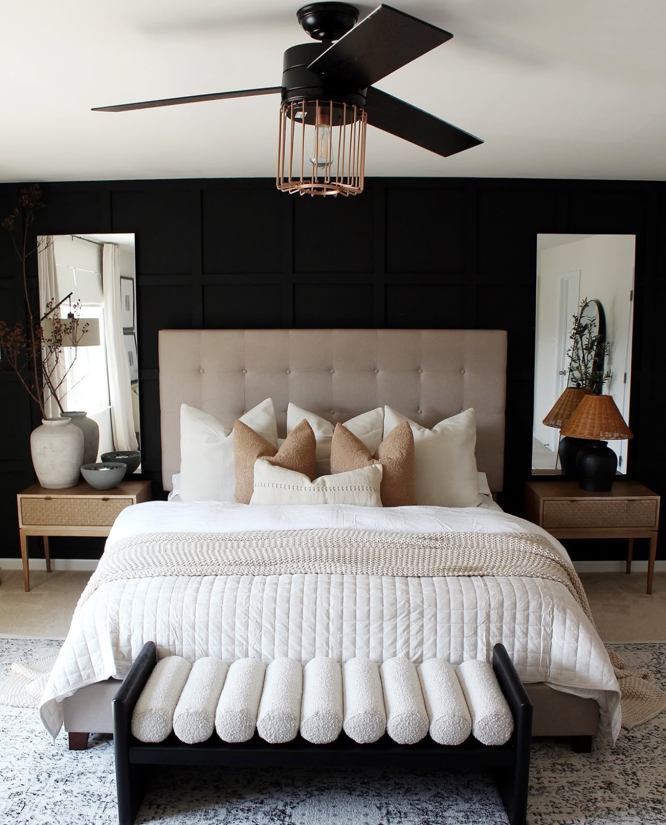 25 Black Accent Wall Bedroom Ideas That Will Instantly Elevate Your ...