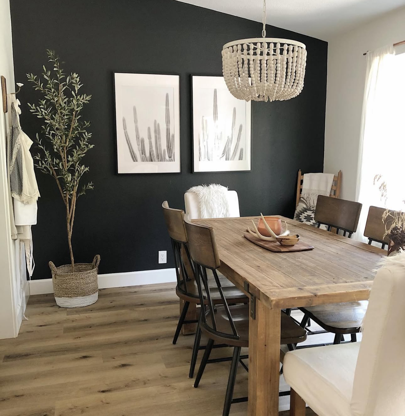 30 Dining Room Wall Decor Ideas That Elevate Your Space With Style ...