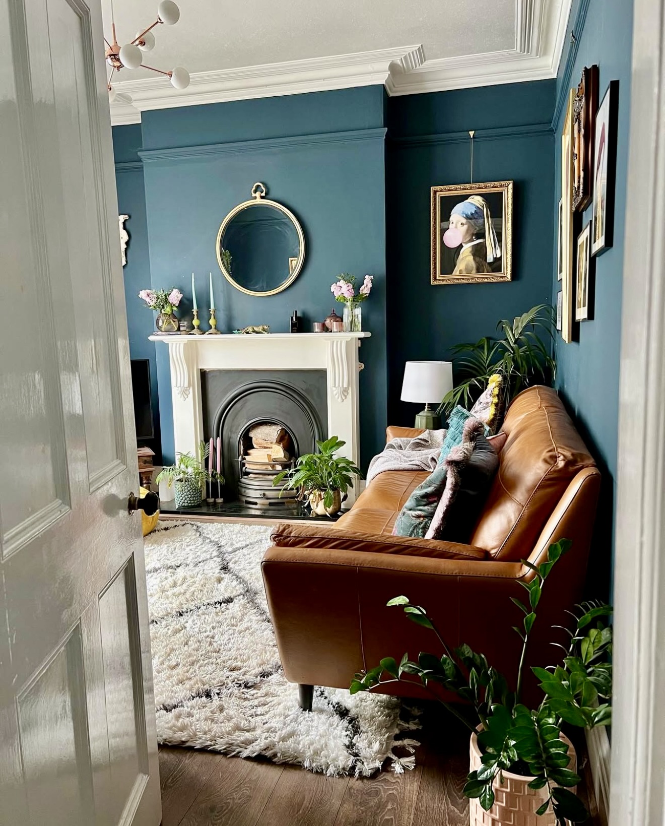 30 Small Living Room Ideas 2026 to Make Your Space Very Cozy, Stylish ...