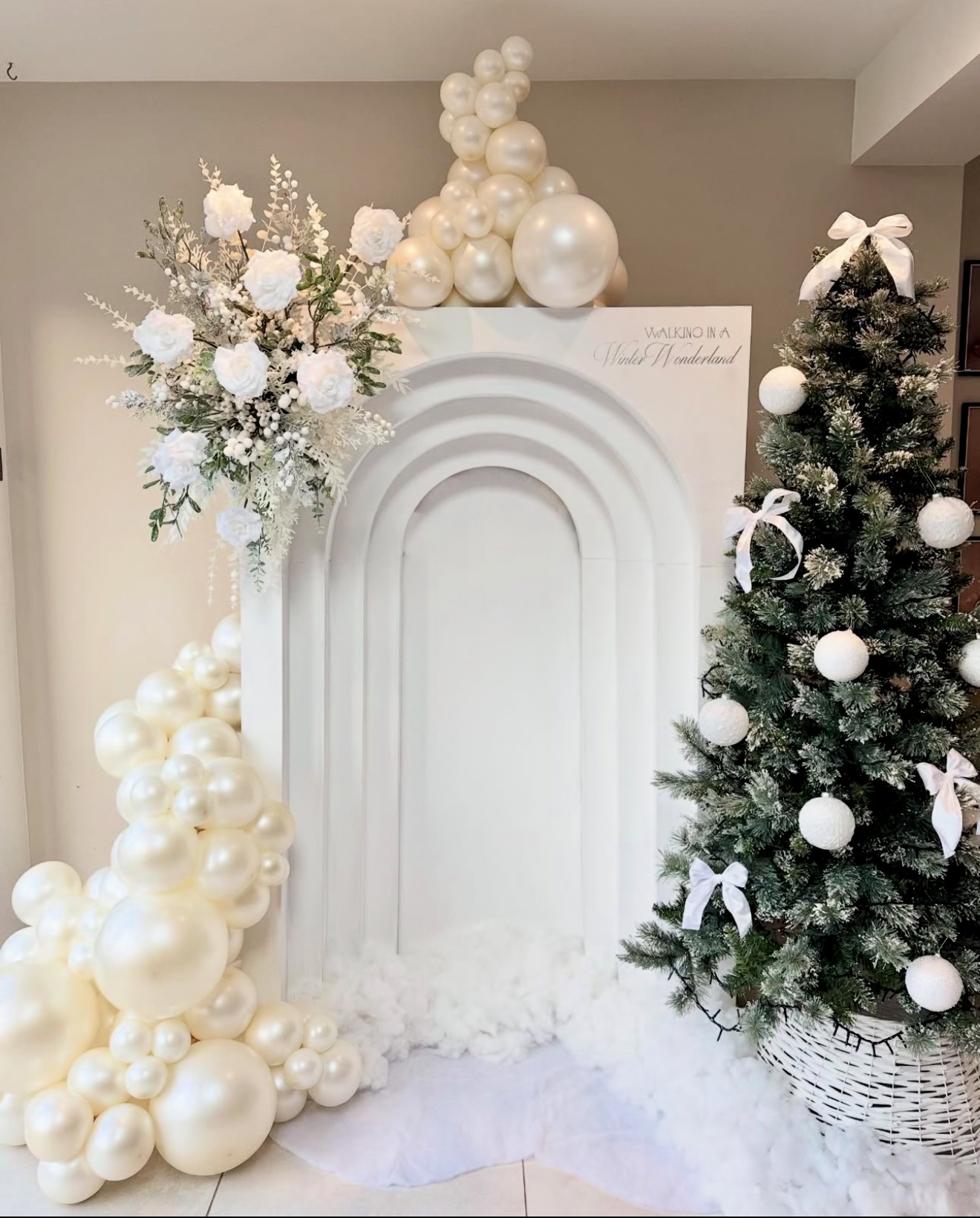 25 Winter Wonderland Decorations to Transform Your Home, Office, or ...