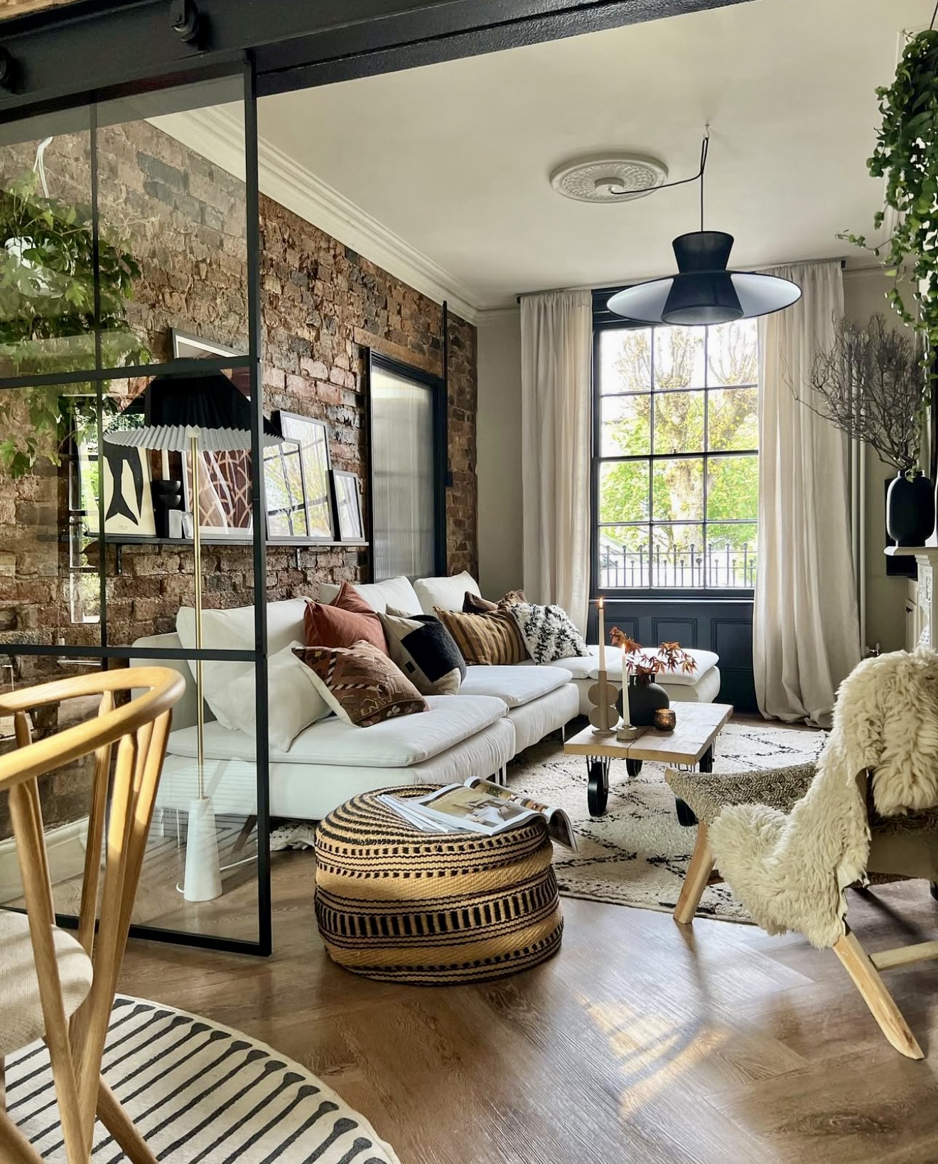30 Small Living Room Ideas 2026 to Make Your Space Very Cozy, Stylish ...