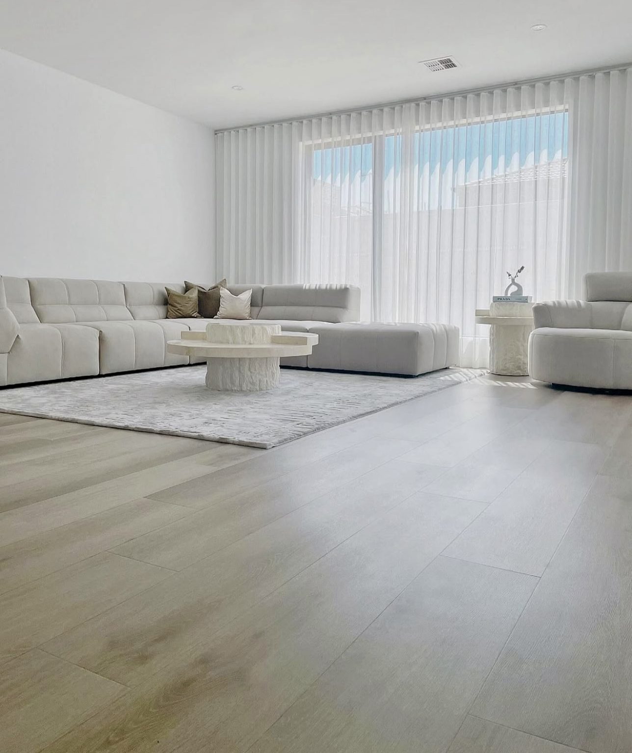 30 Minimalist Living Room 2026 Ideas for Modern, Cozy and Timeless Home ...