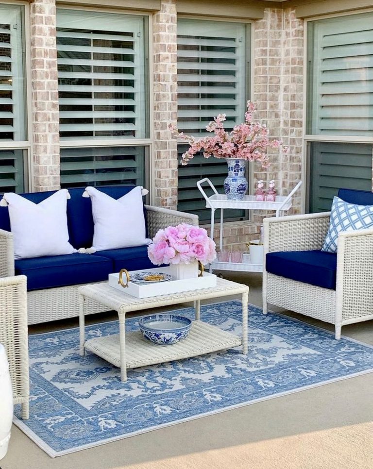 25 Blue White Decor Ideas to Bring Timeless Elegance Into Your Home ...