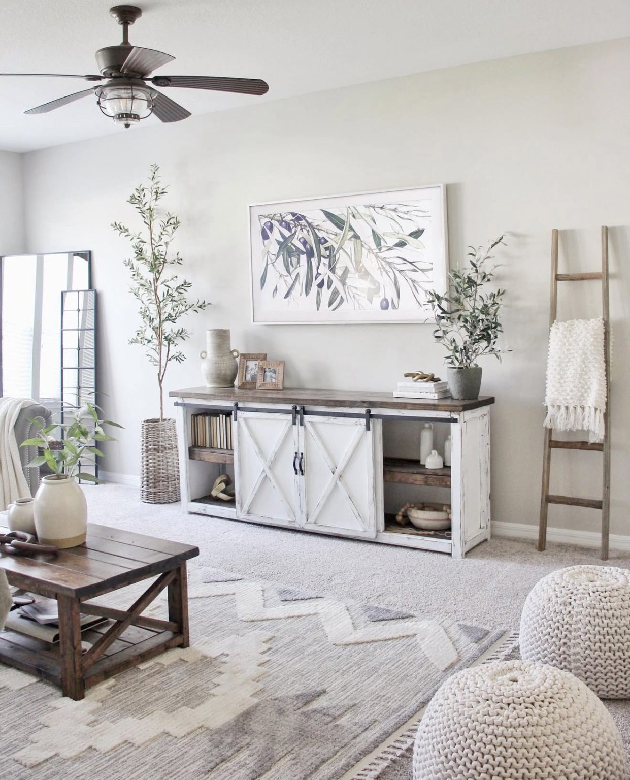 30 Modern Farmhouse Living Room 2026 – Cozy Decor Ideas, Inspiration ...