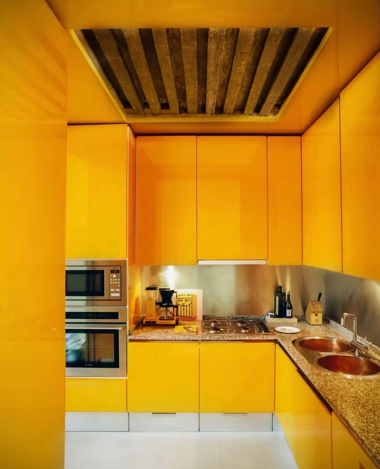 25 Yellow Kitchen 2026 Ideas: From Butter Pastels to Bold Mustard ...