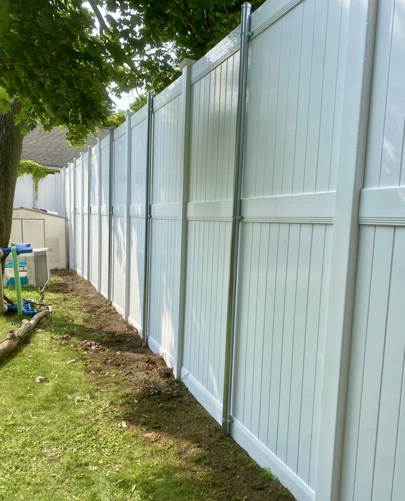 30 Privacy Fence Ideas for 2026: Stylish, Modern, and Budget-Friendly ...