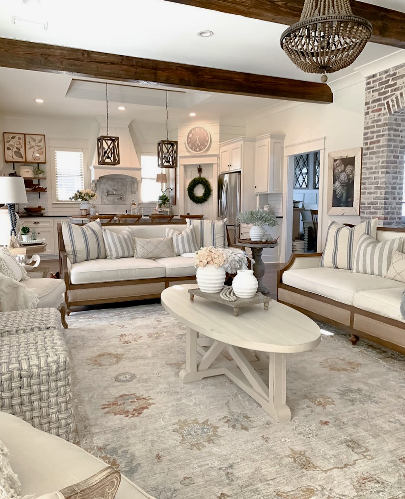 30 Modern Farmhouse Living Room 2026 – Cozy Decor Ideas, Inspiration ...
