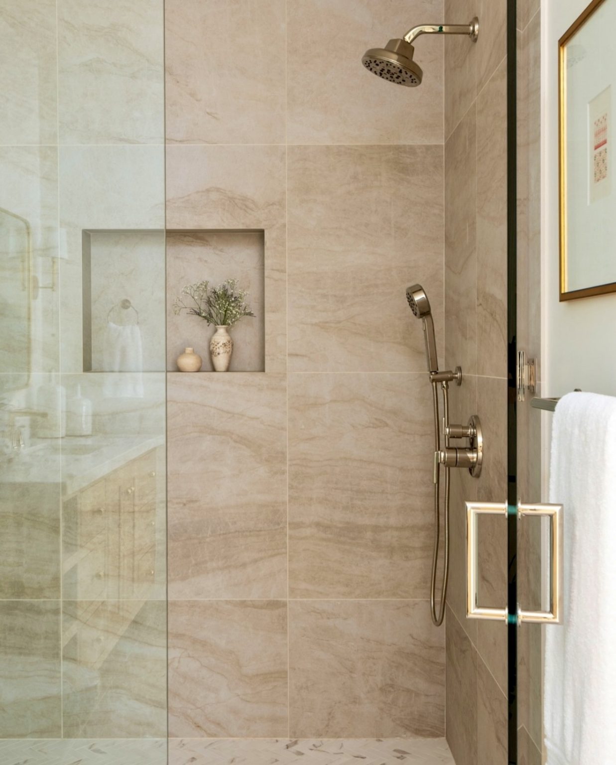 35 Shower Tile Ideas 2026 for Timeless, Modern, and Luxury Bathroom ...