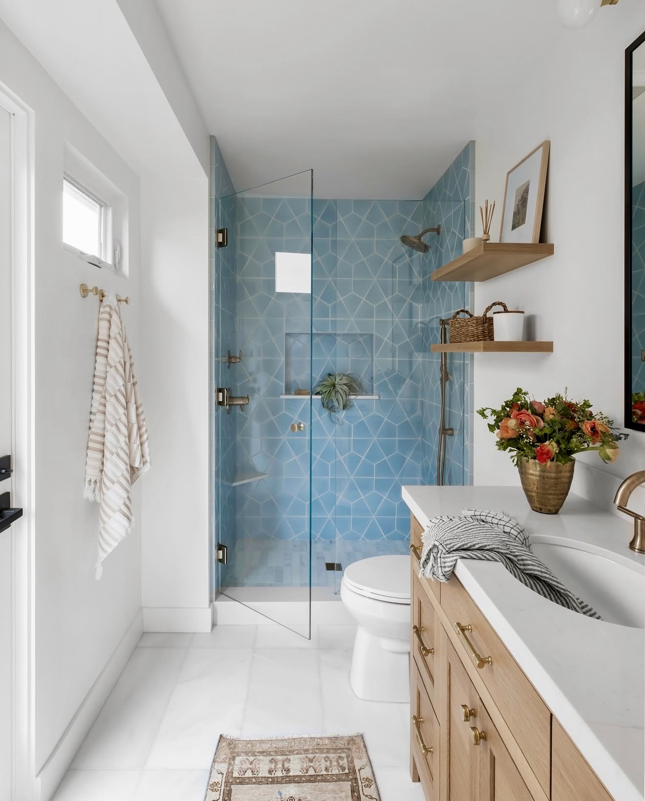 35 Shower Tile Ideas 2026 for Timeless, Modern, and Luxury Bathroom ...