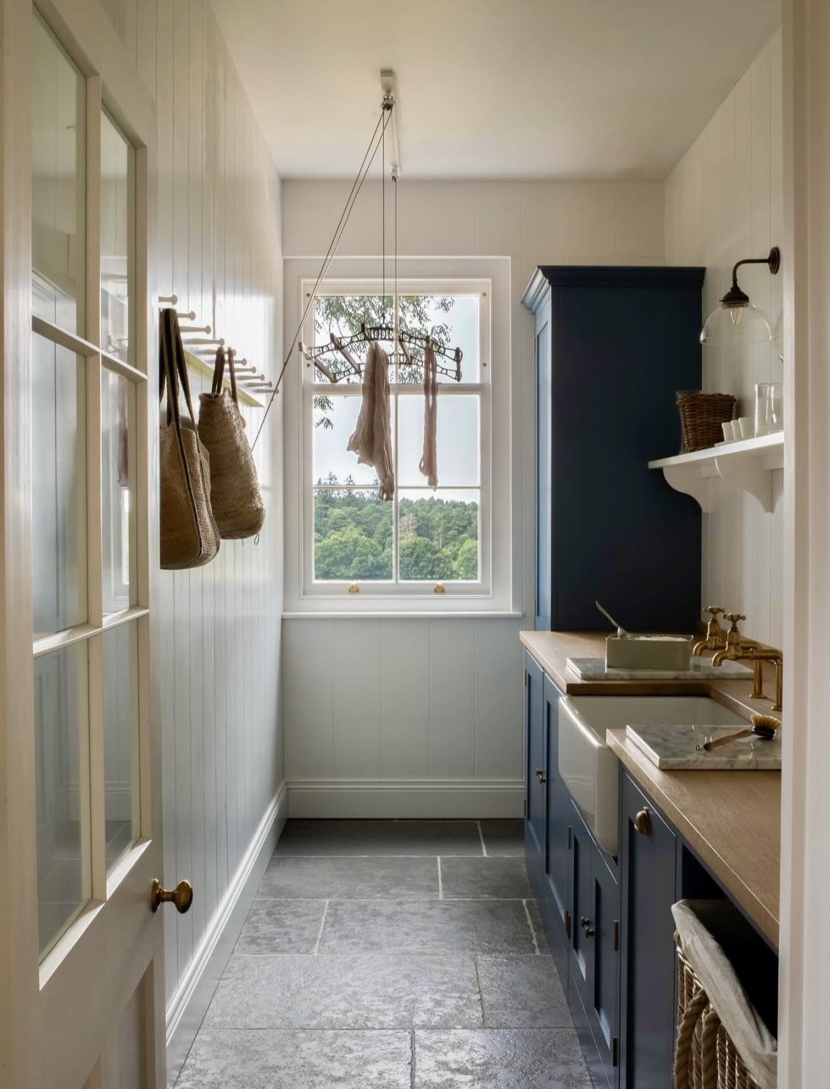 35 Tiny Laundry Room Ideas 2026 to Maximize Space and Style in Any Home ...