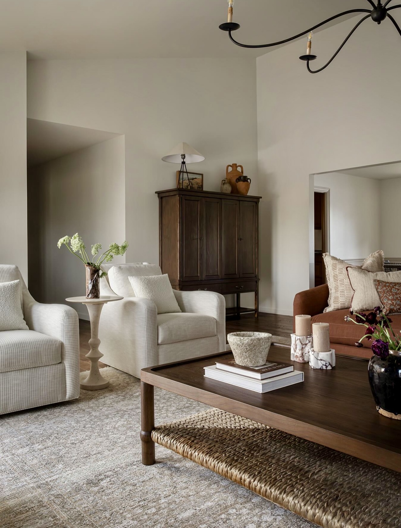 25 Earthy Living Room Ideas 2026: Cozy, Modern and Rustic Designs to ...