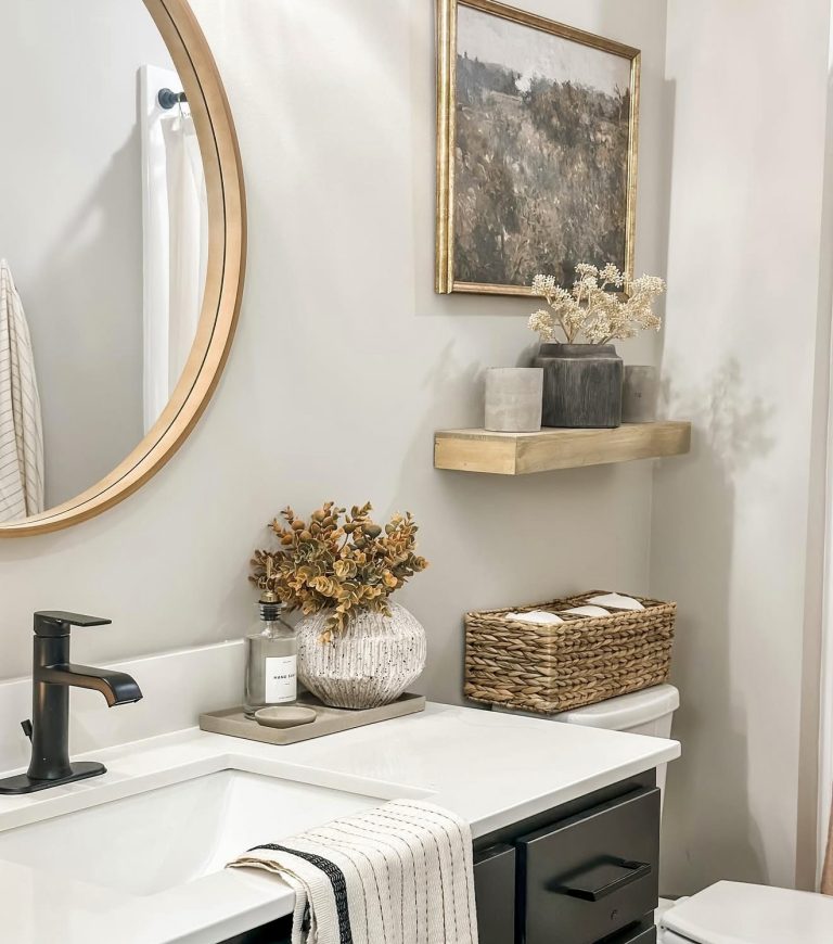 30 Guest Bathroom Ideas 2026 to Inspire Elegant, Modern, and Timeless ...
