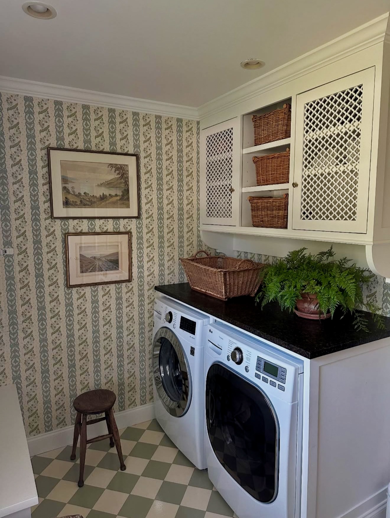 35 Tiny Laundry Room Ideas 2026 to Maximize Space and Style in Any Home ...