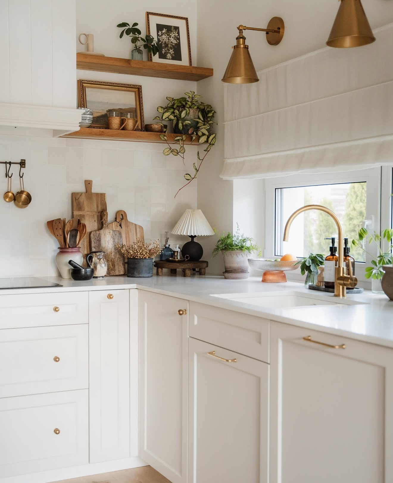 25 Modern Farmhouse Kitchens 2026 That Blend Rustic Charm With Modern ...