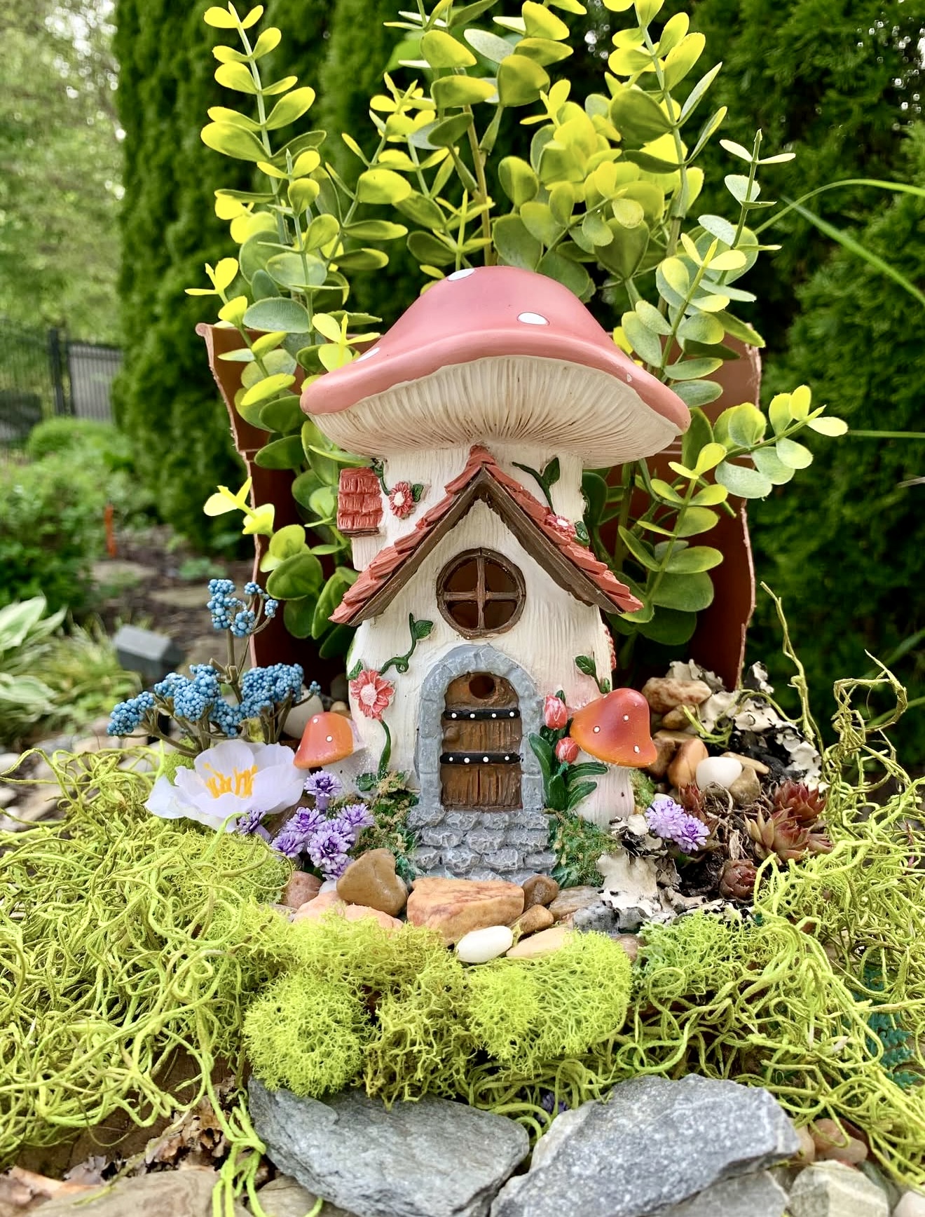 30 Fairy Garden Ideas 2026: Magical Mini Worlds for Outdoor Spaces ...
