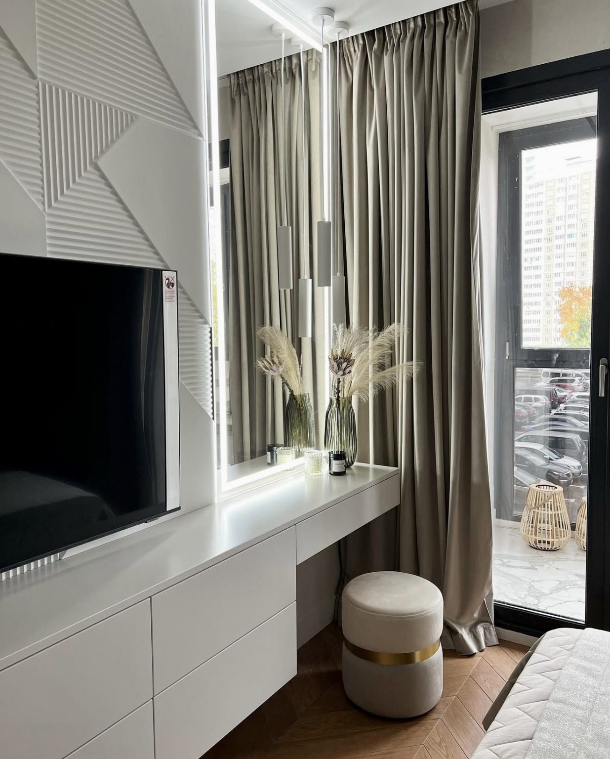 30 Vanity Ideas Bedroom 2026: Stylish, Modern and Small-Space Friendly ...
