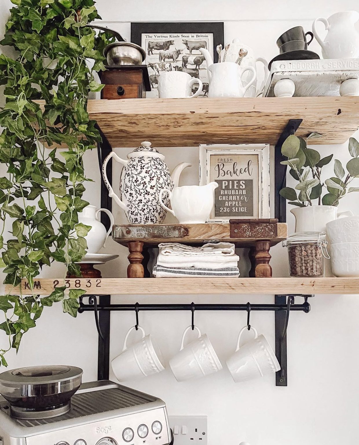 25 Modern Farmhouse Kitchens 2026 That Blend Rustic Charm With Modern ...