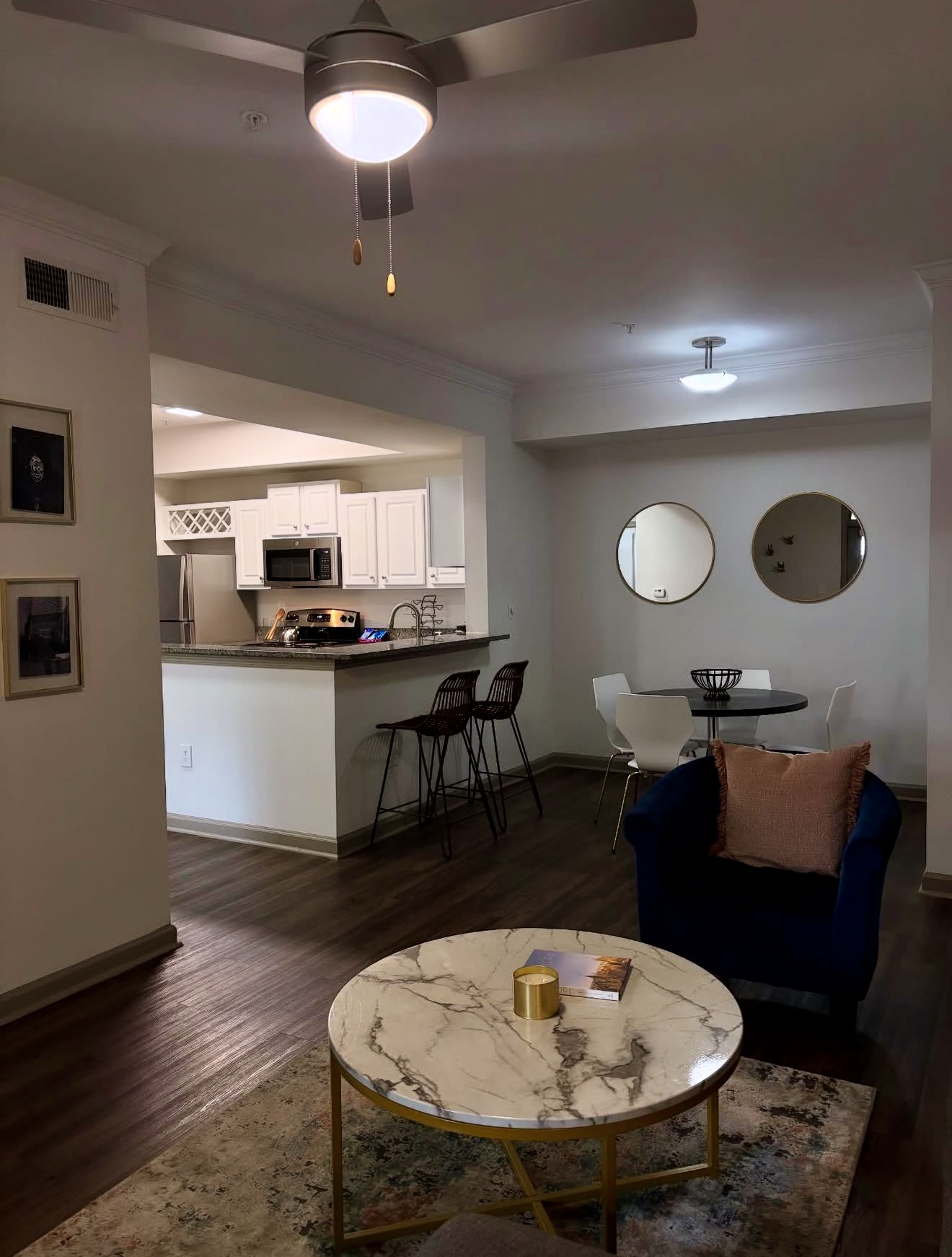 View of 30 Apartment Decorating on a Budget 2026 Ideas That Look Expensive but ...