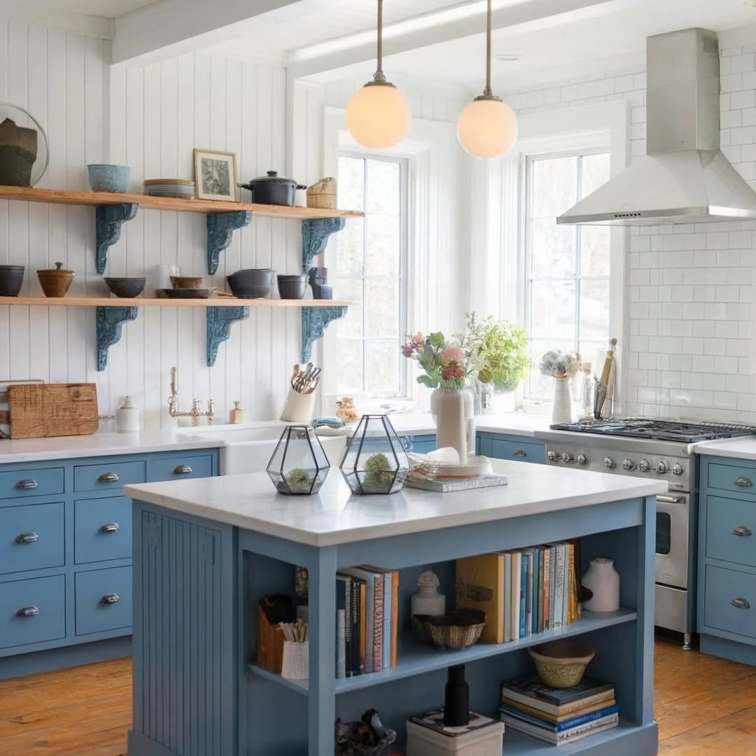 25 Modern Farmhouse Kitchens 2026 That Blend Rustic Charm With Modern ...