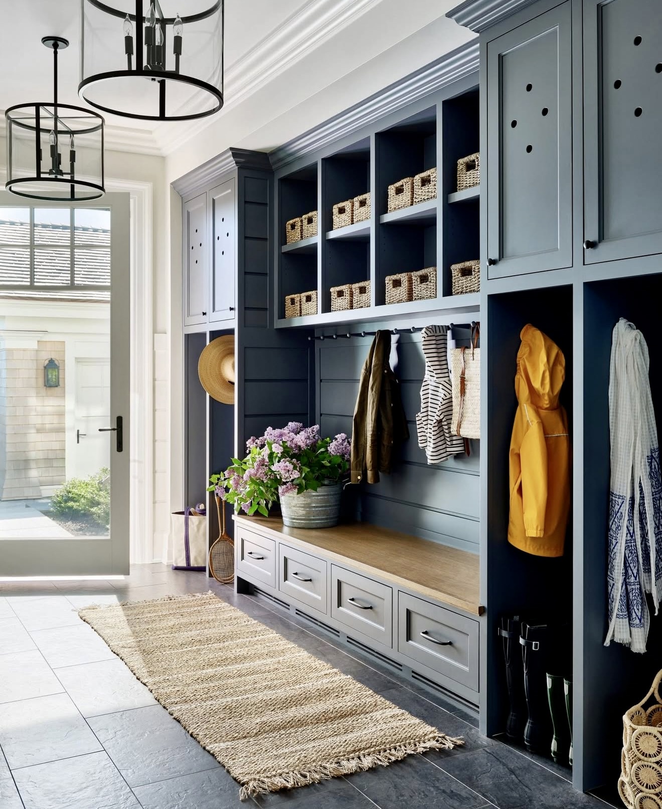 35 Mudroom Ideas 2026: Stylish, Functional Entryway Designs for Modern ...