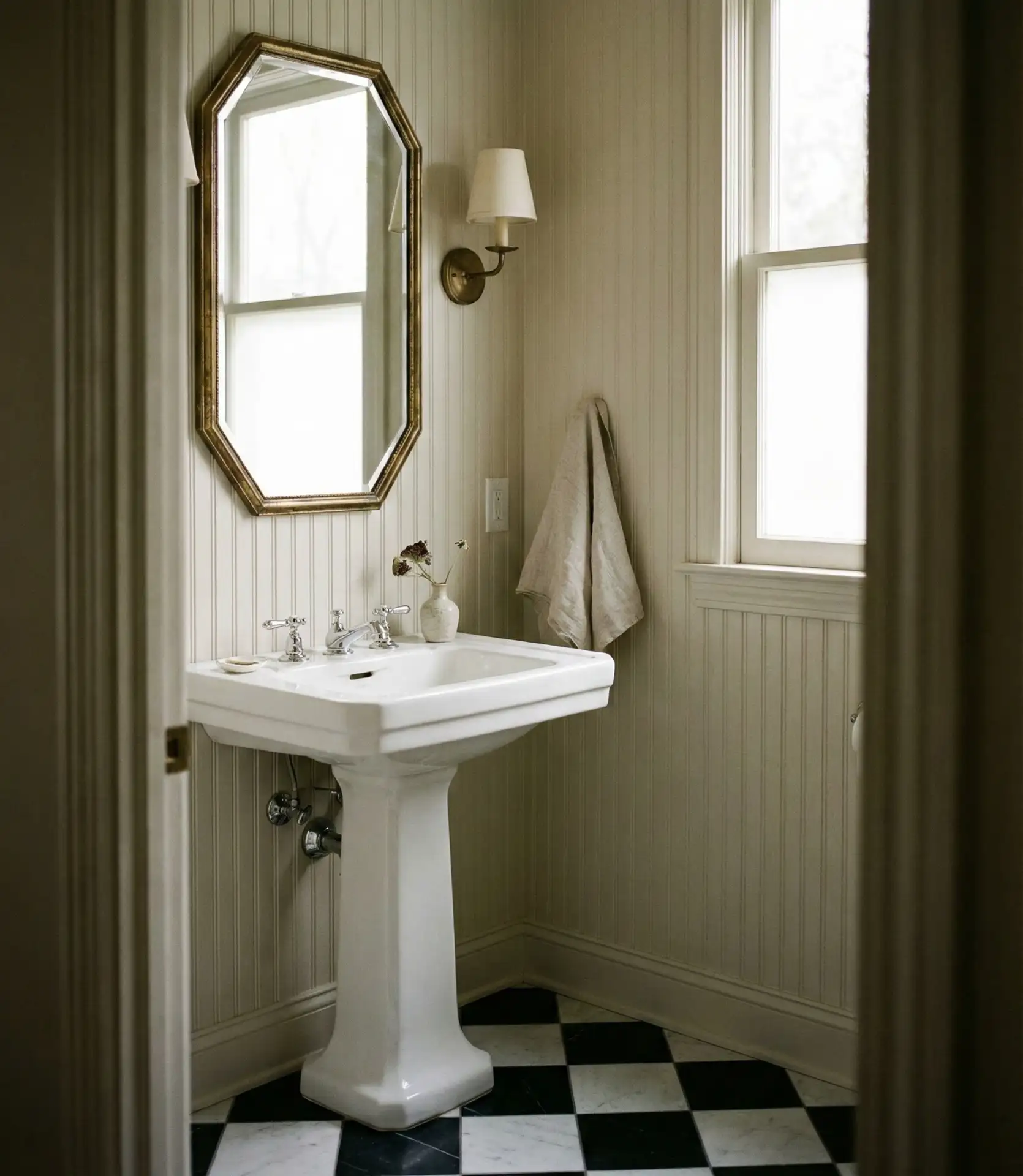 Black and White Checkerboard Pattern 2