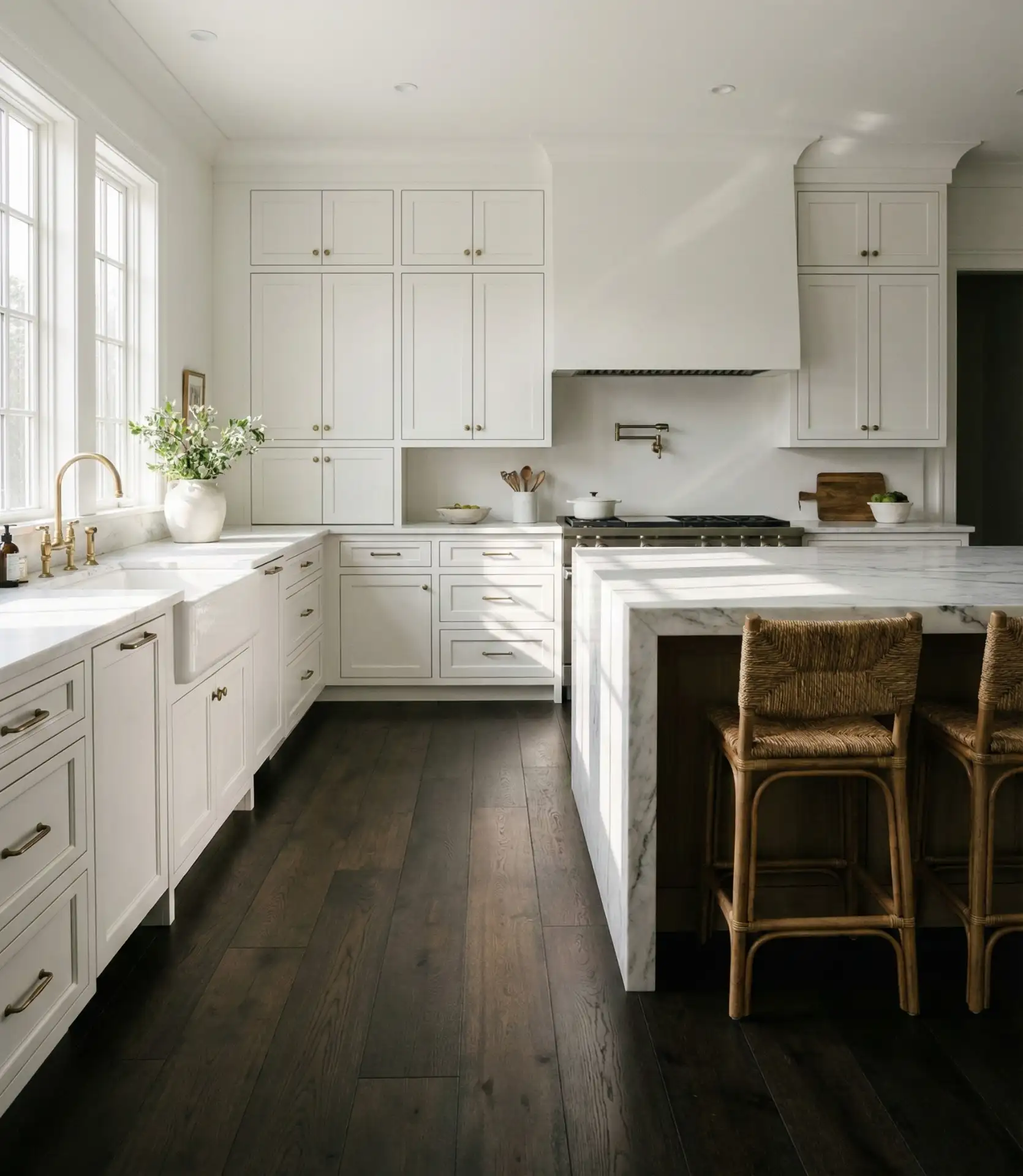 Black or Dark-Stained Wood Floors 2
