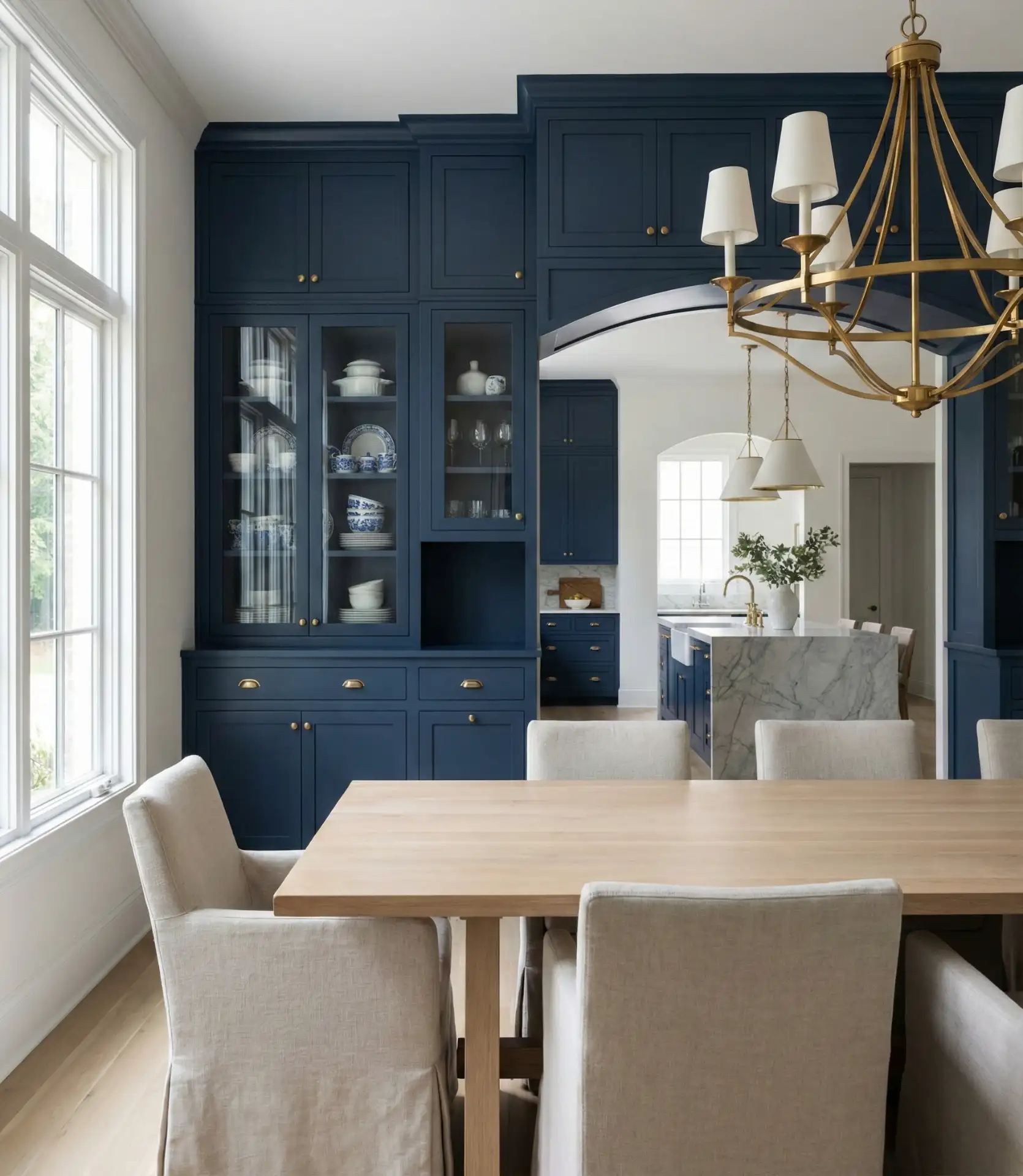 Double-Duty Dining Room Cabinetry 1