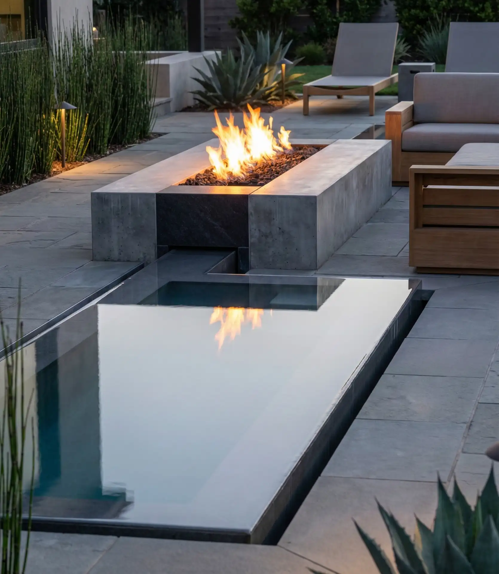 Fire Pit with Integrated Water Feature 2
