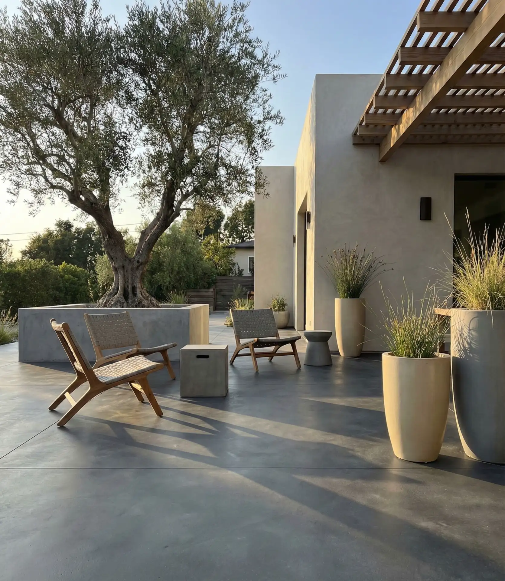 Modern Minimalist Concrete Patio 2