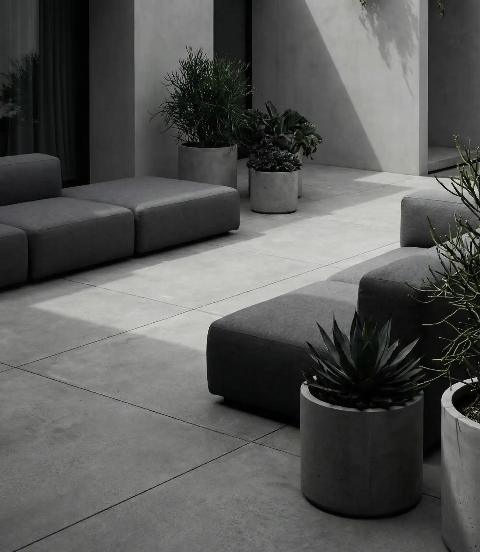 Modern Minimalist Outdoor Lounge 2