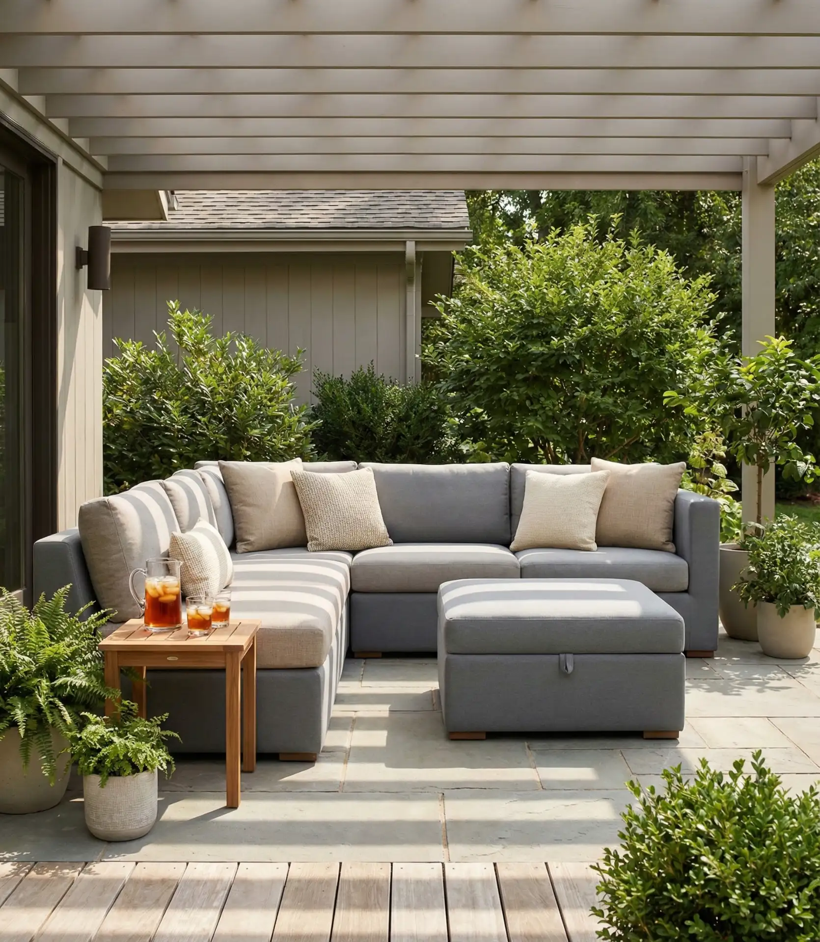 Modular Sectional with Hidden Storage 1