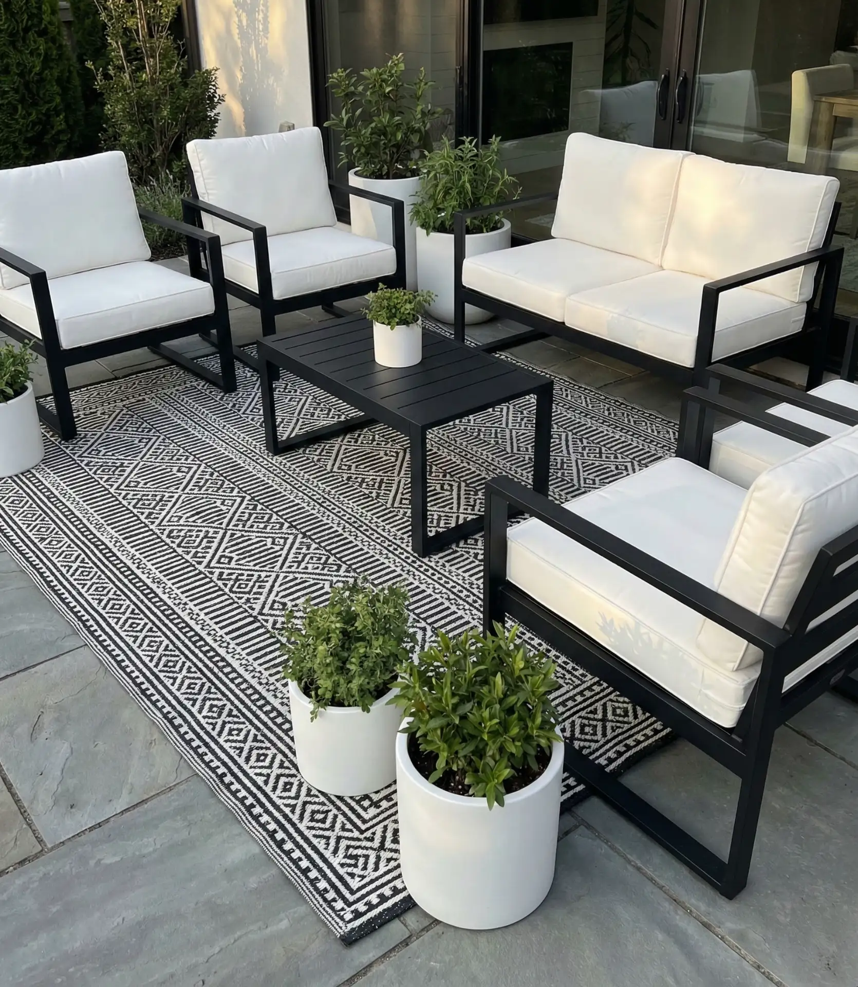 Sophisticated Black and White Patio 2