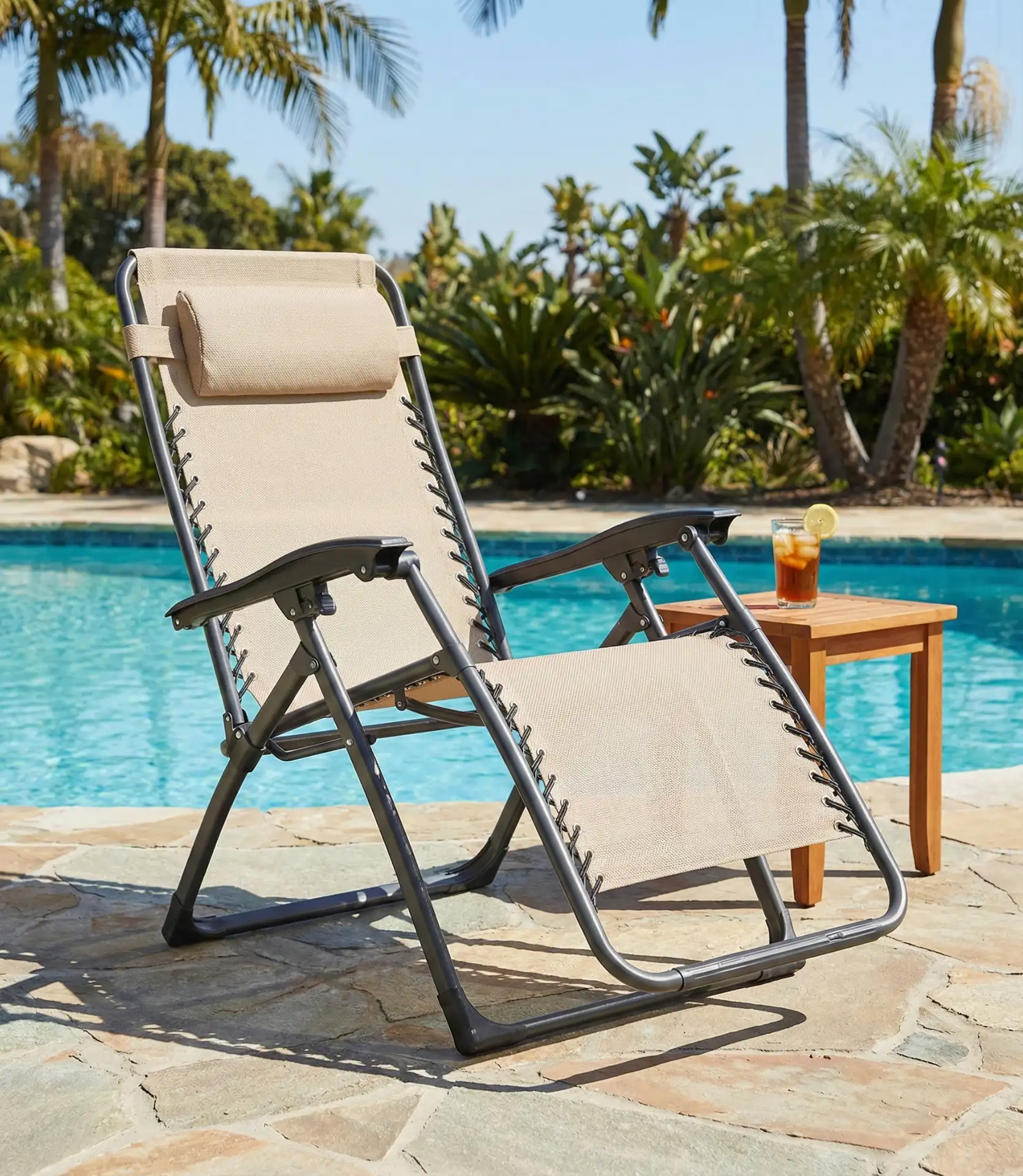 Zero-Gravity Recliners for Ultimate Relaxation 1