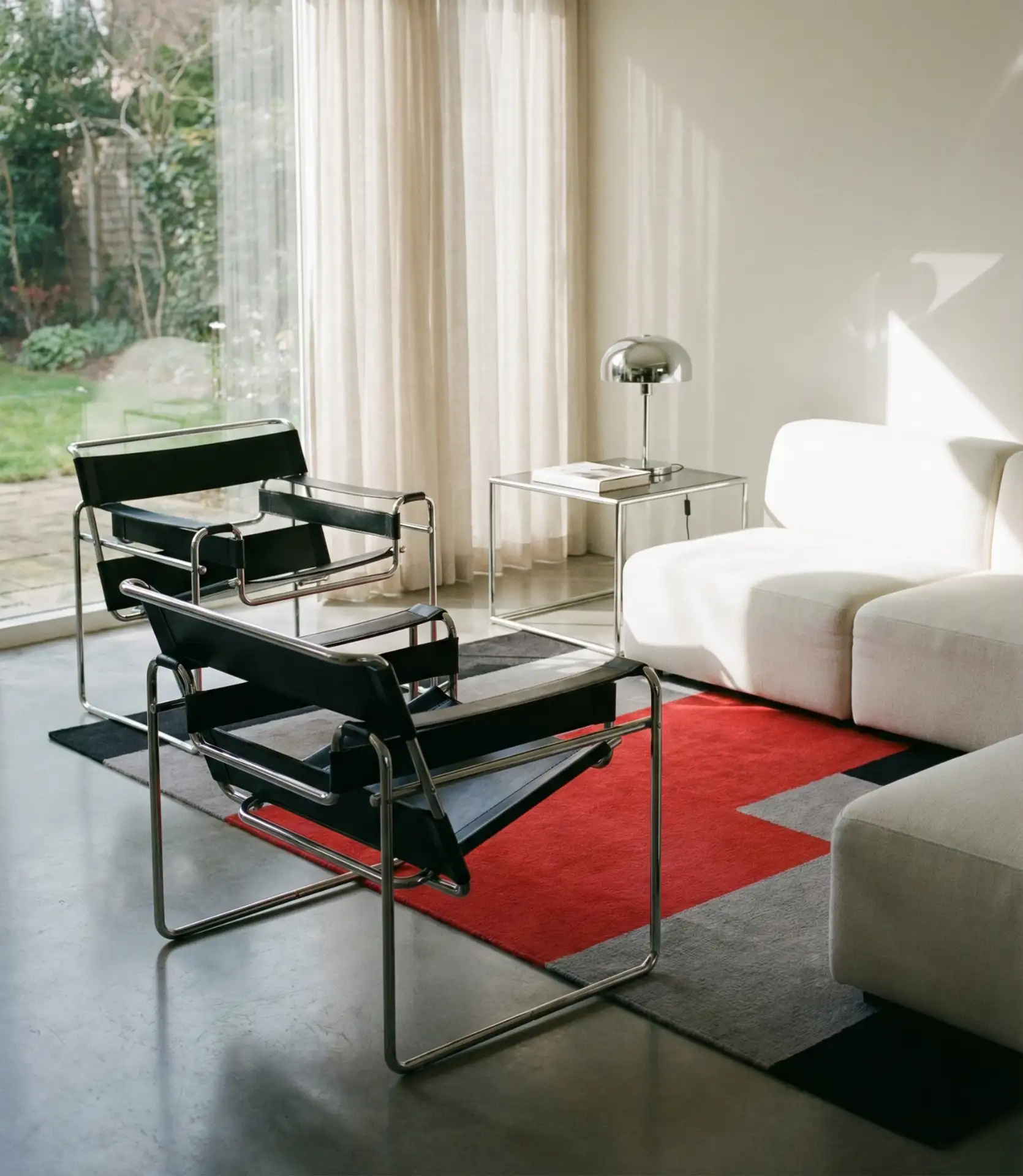 Bauhaus Form Meets Function 2