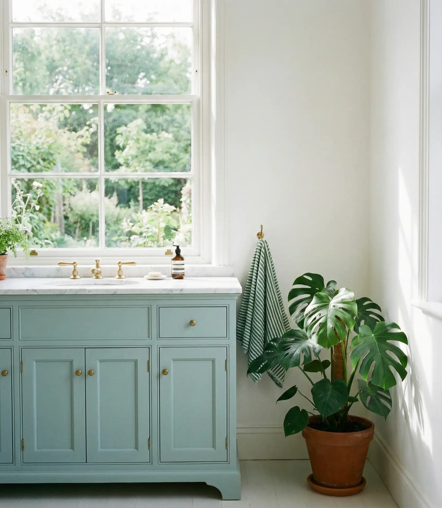 Blue and Green Botanical Theme 1