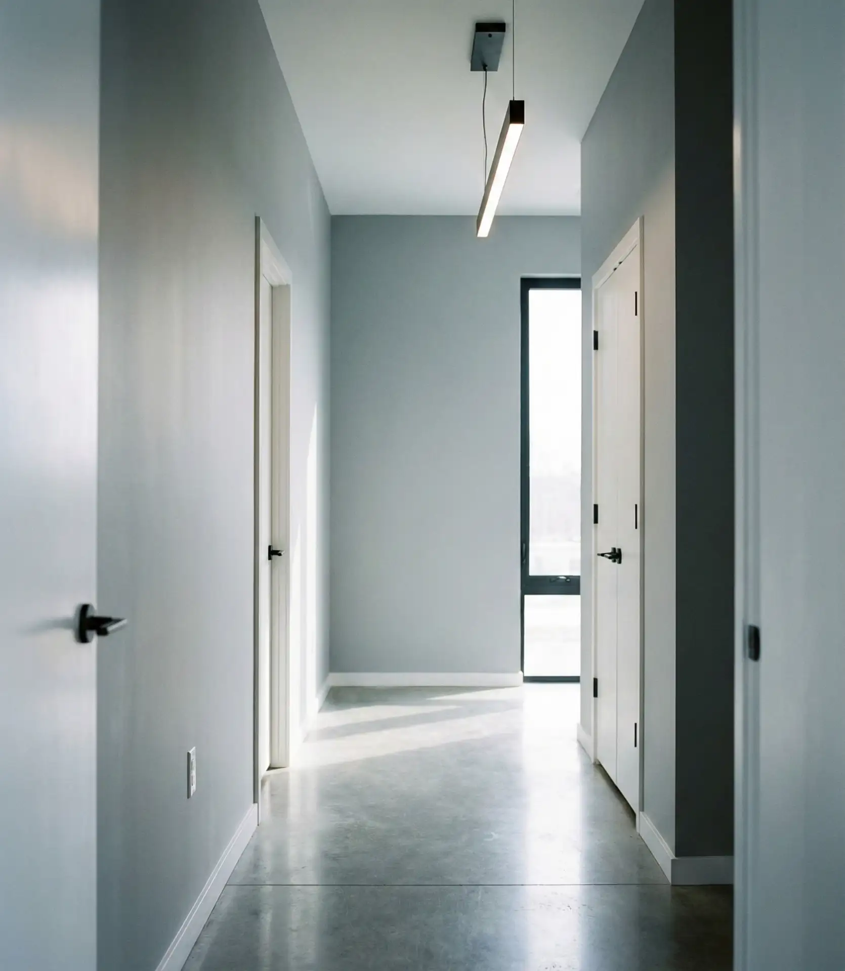 Cool Gray Minimalism 1