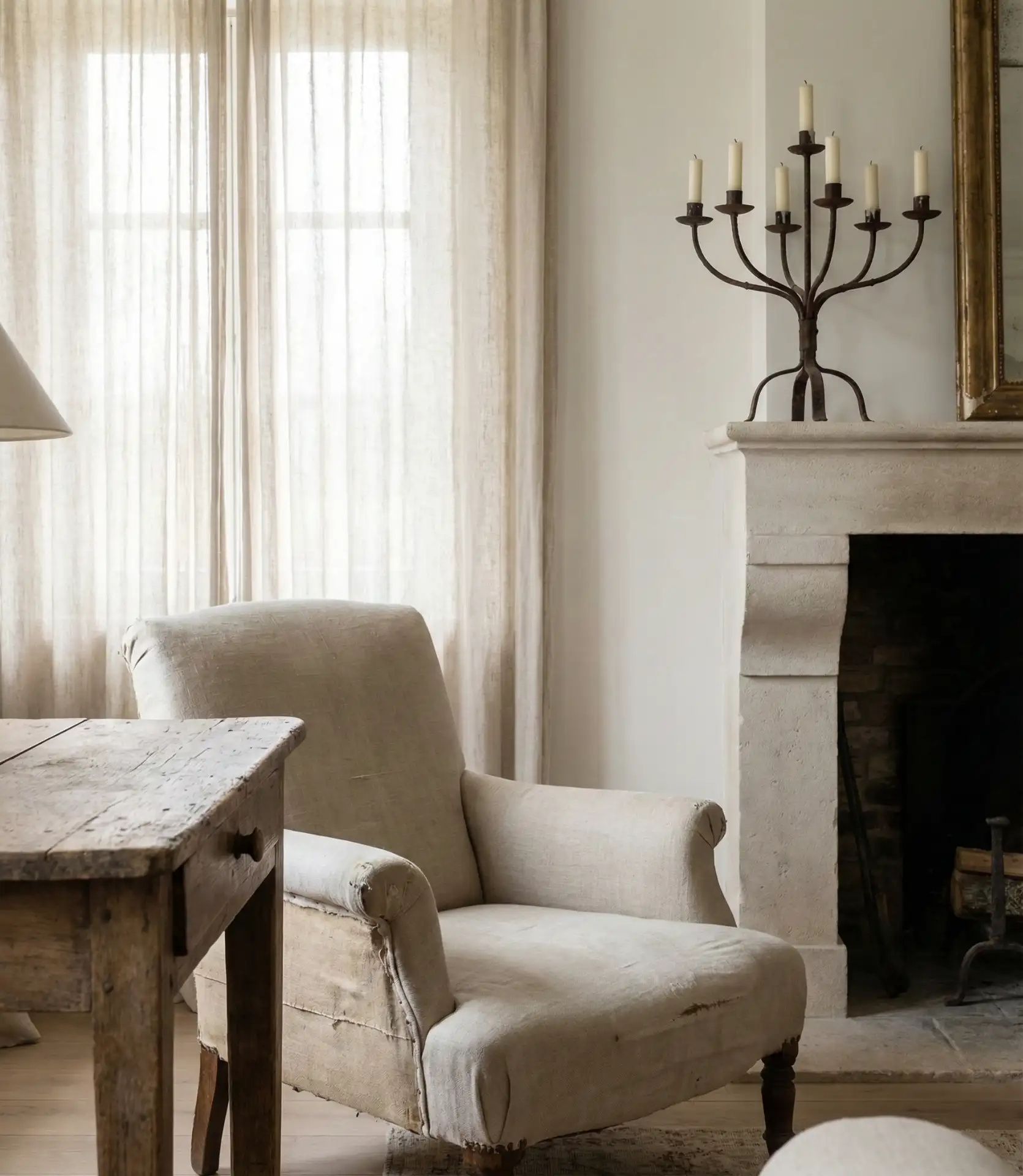 French Country Cottage Living Room with Linen Upholstery 2