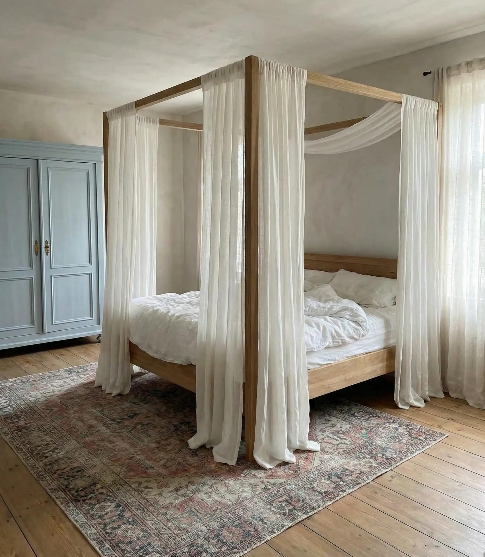 Ideas for Farmhouse Master Bedrooms with Canopy Beds 2