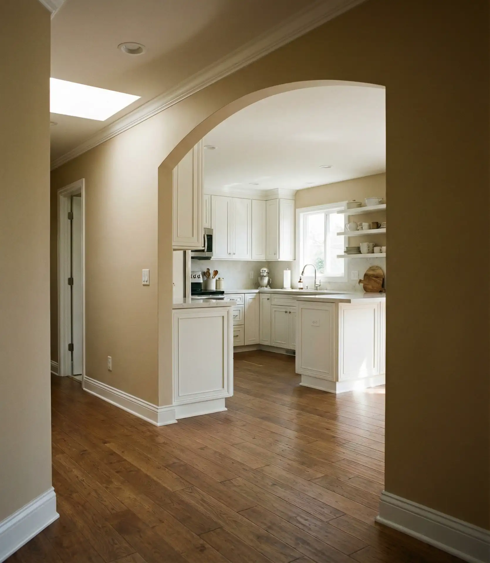 Kitchen Hallway Flow 1