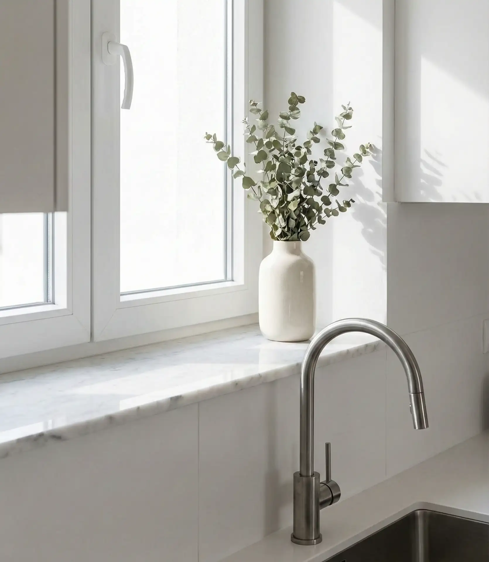 Marble Sill with Minimalist Decor 1