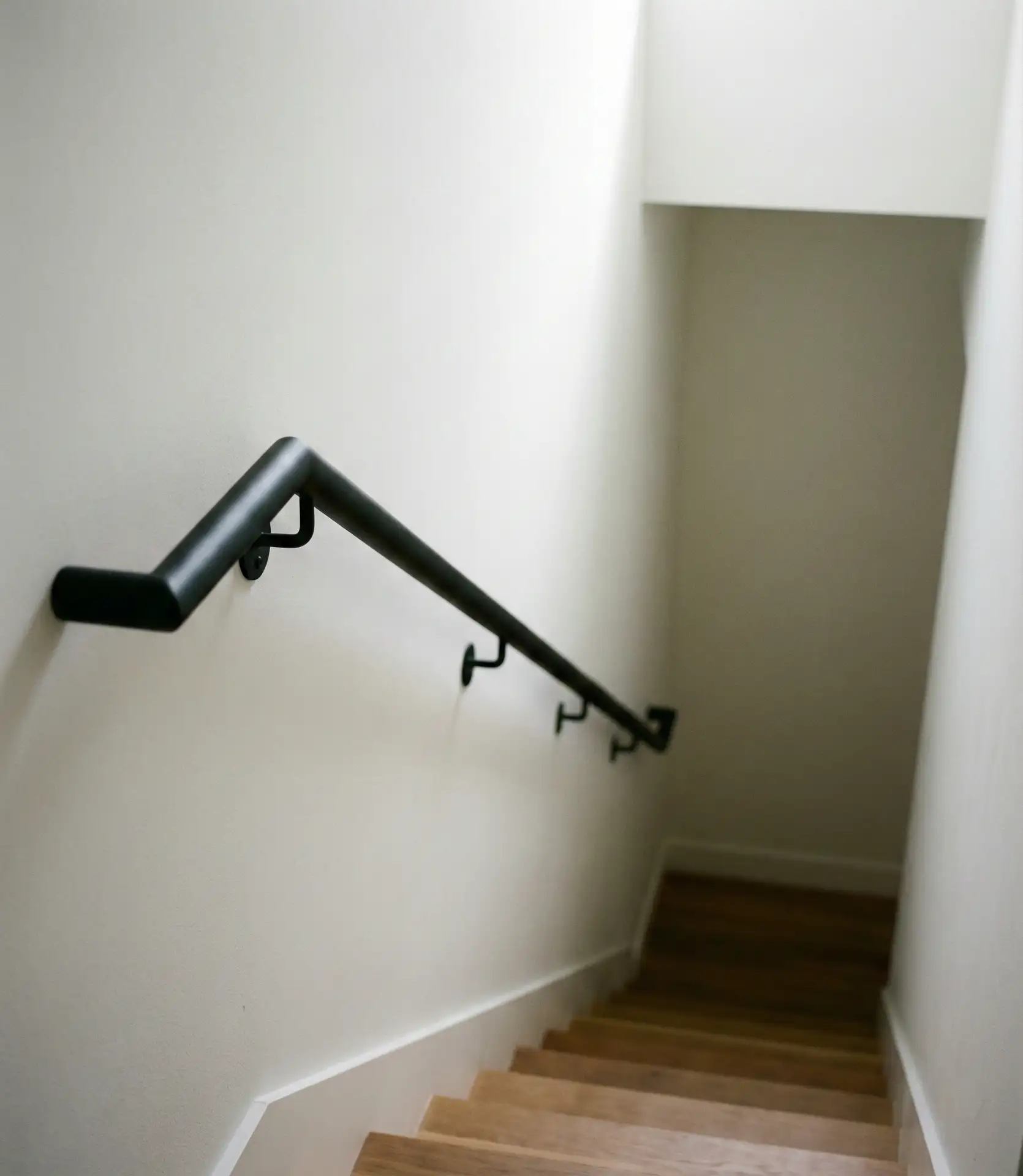 Minimalist Wall-Mounted Handrails 1