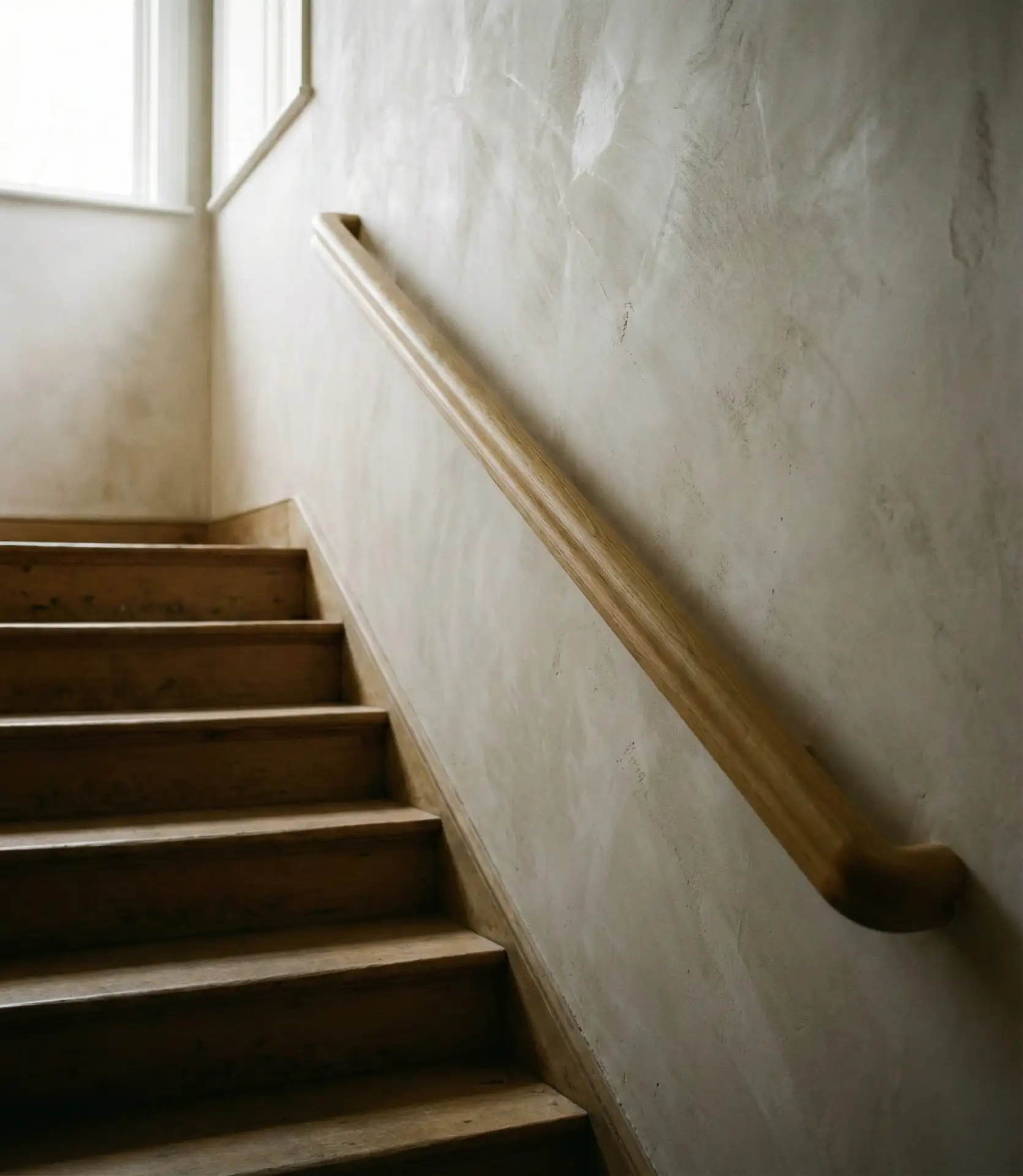 Minimalist Wall-Mounted Handrails 2