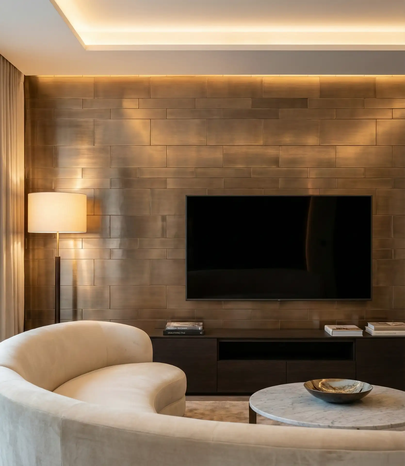 Mirrored or Metallic Tile Surround 2