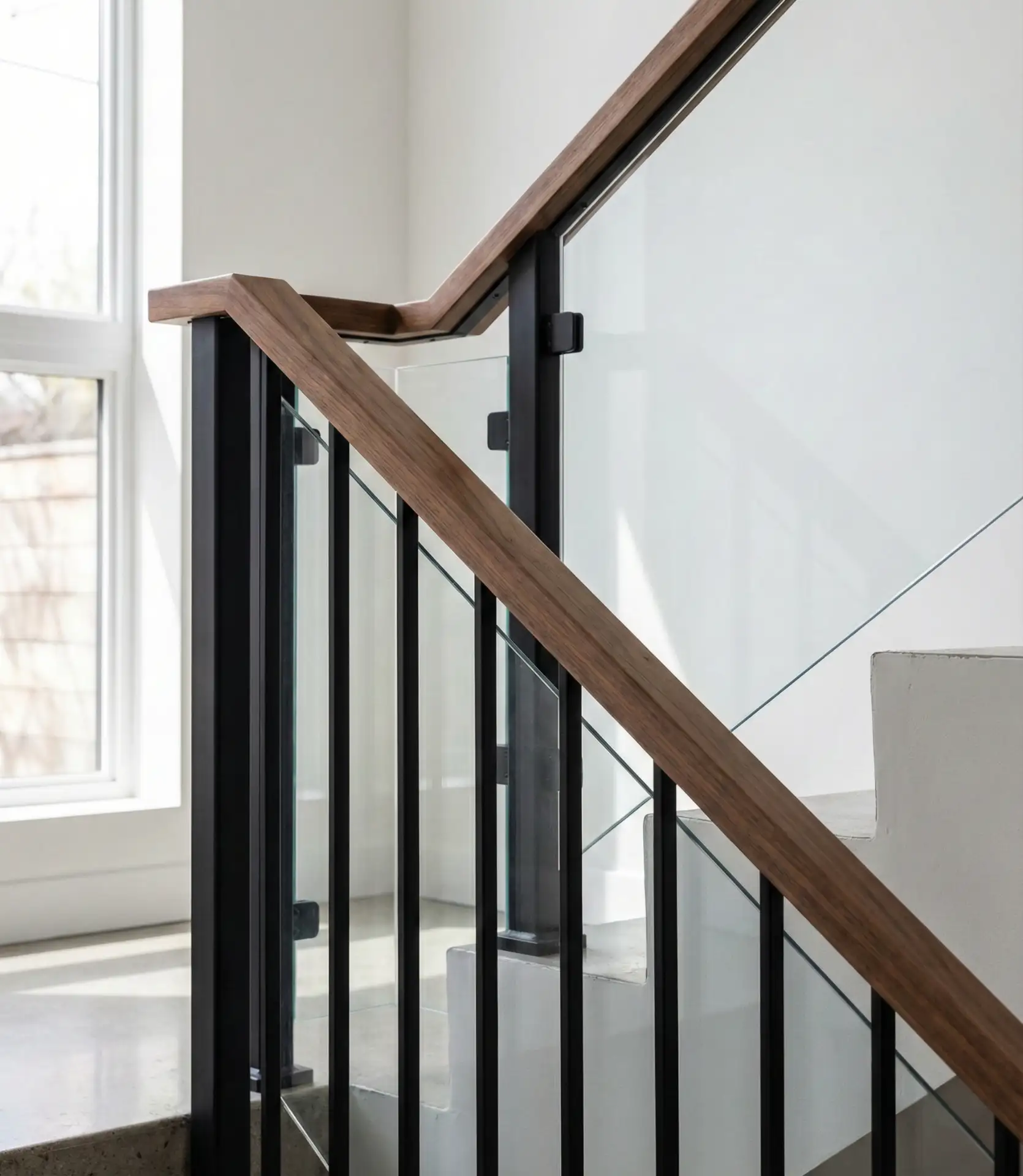 Mixed Materials for Eclectic Style 2