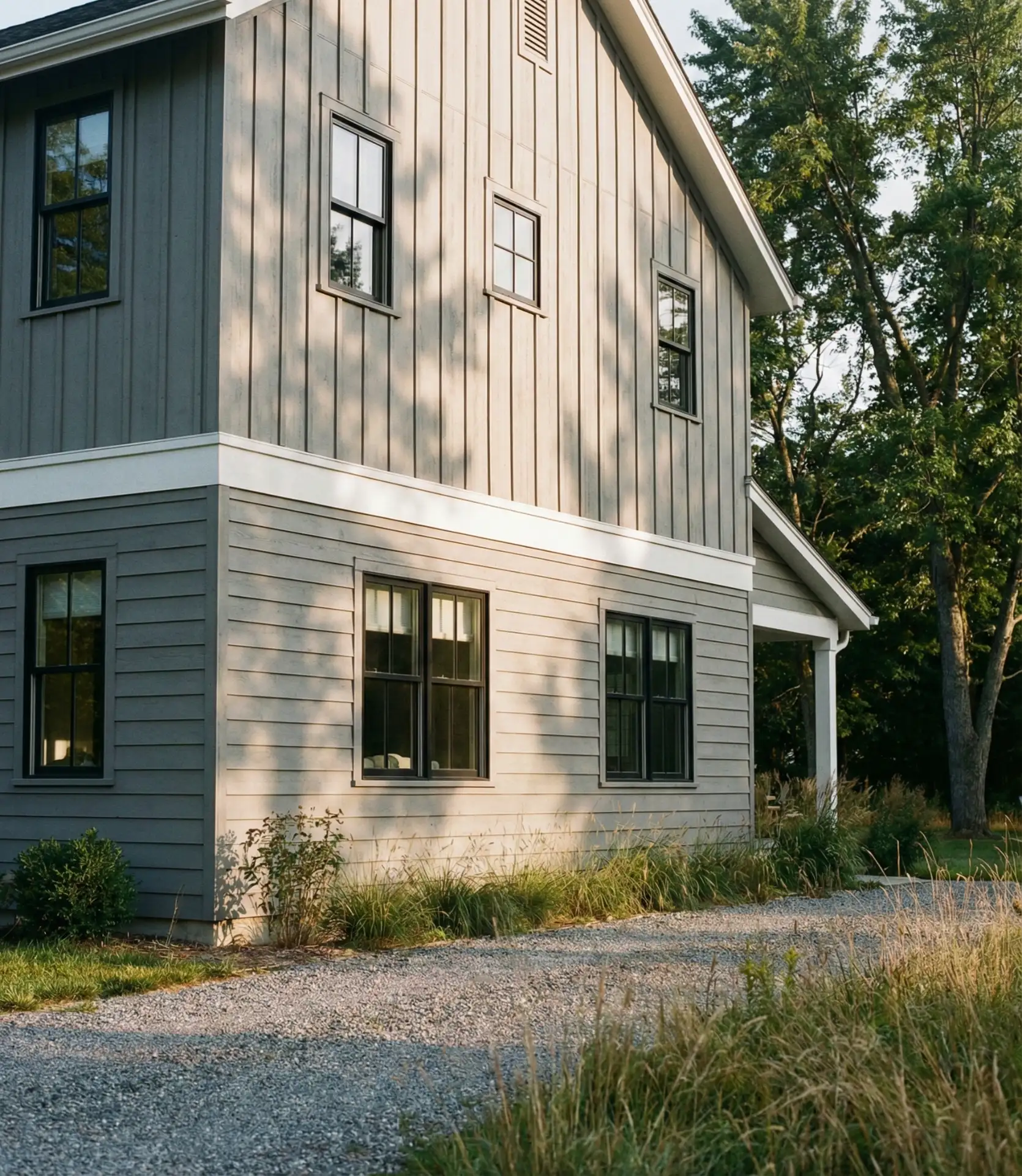 Mixed-Width Siding for Visual Interest 2