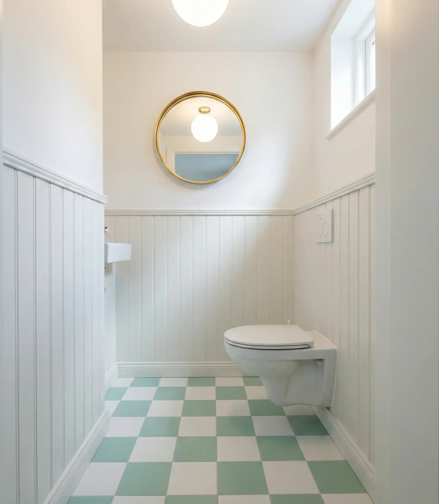 Pale Mint and White Checkerboard Floor 1