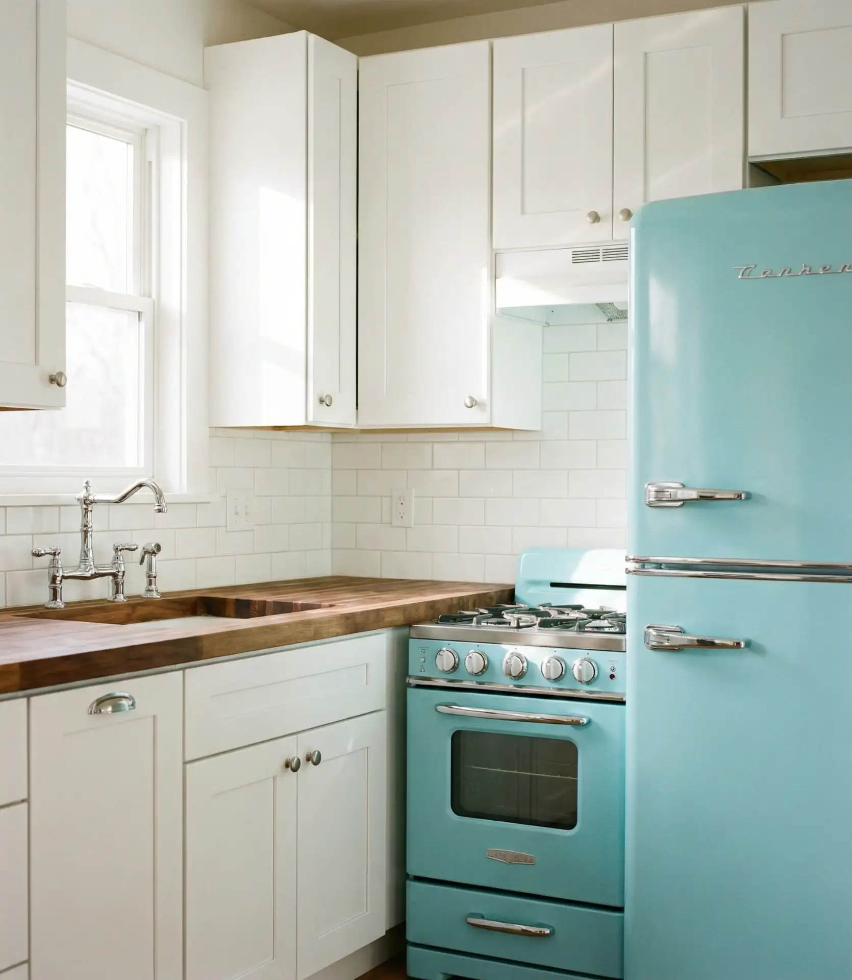 Robin's Egg Blue Vintage Appliances 1