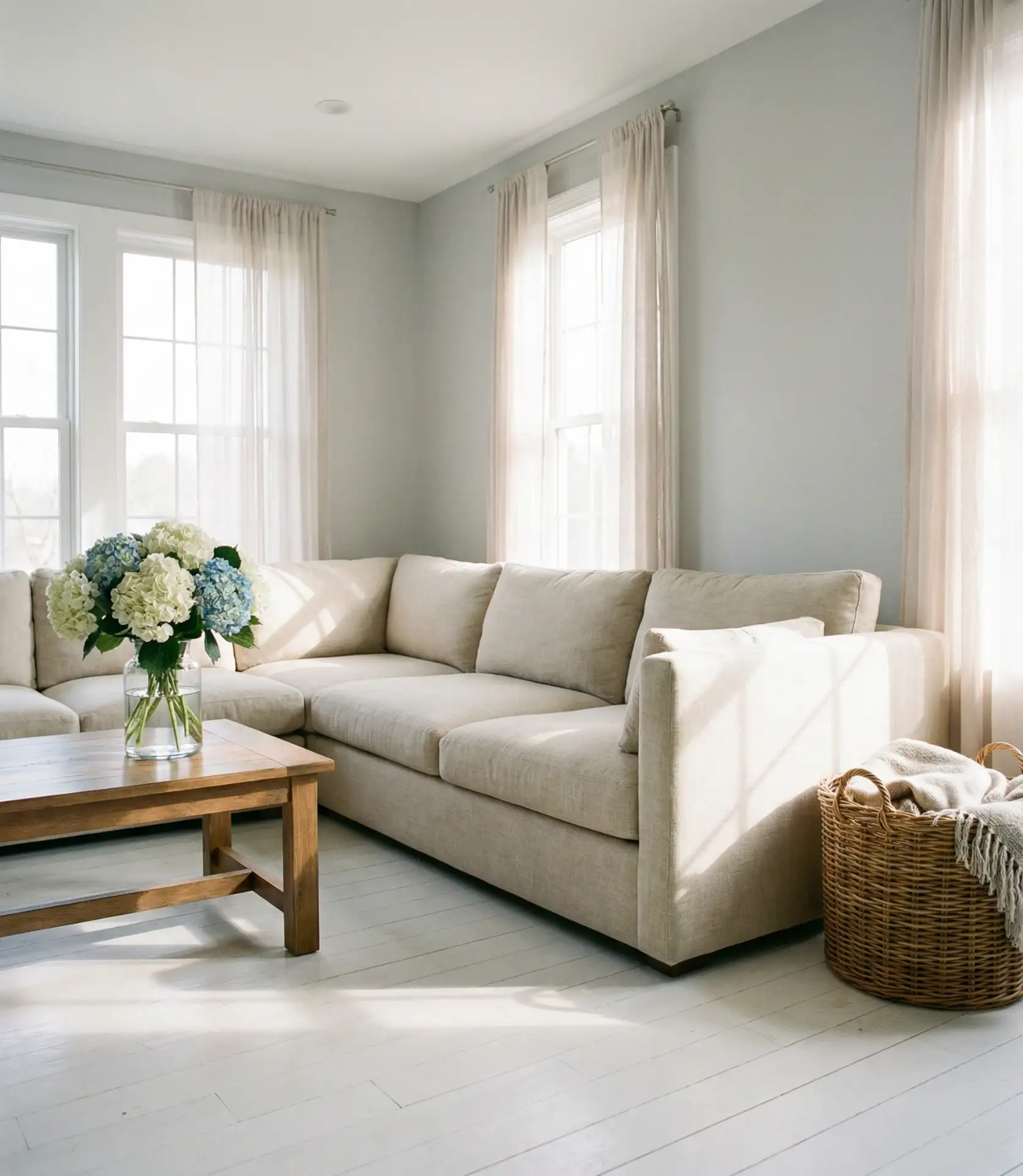 Summer-Ready Light and Bright Spaces 2