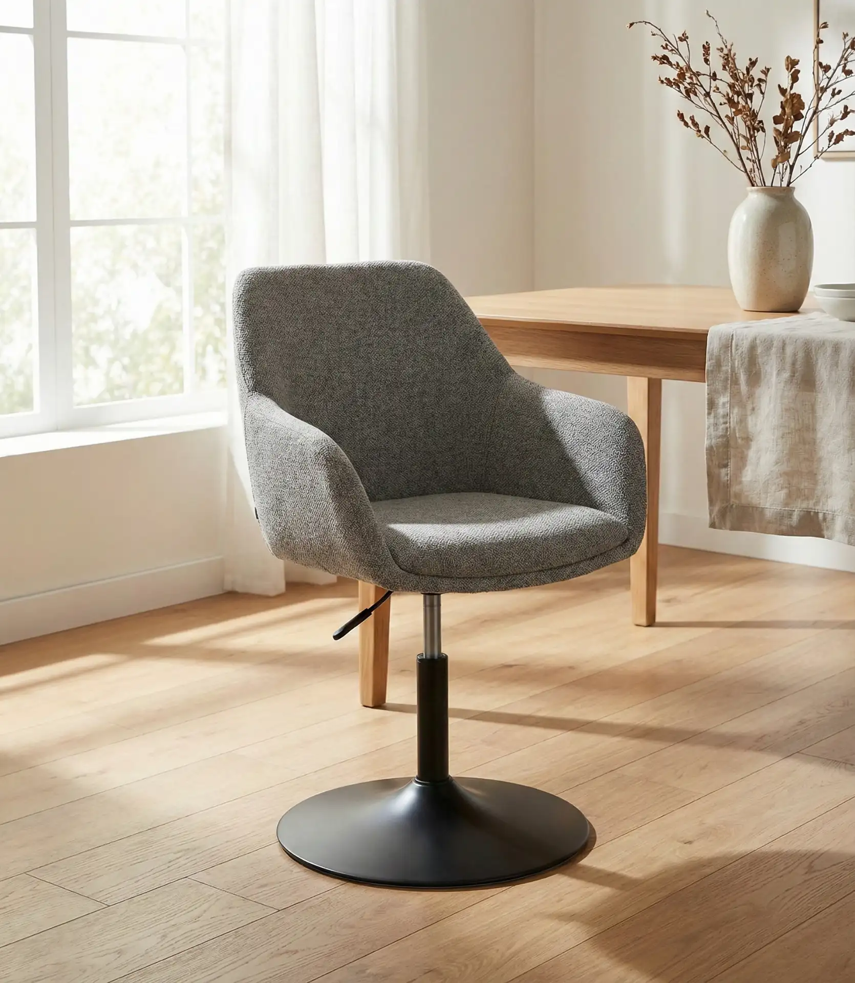Swivel Dining Chairs for Contemporary Flexibility 1
