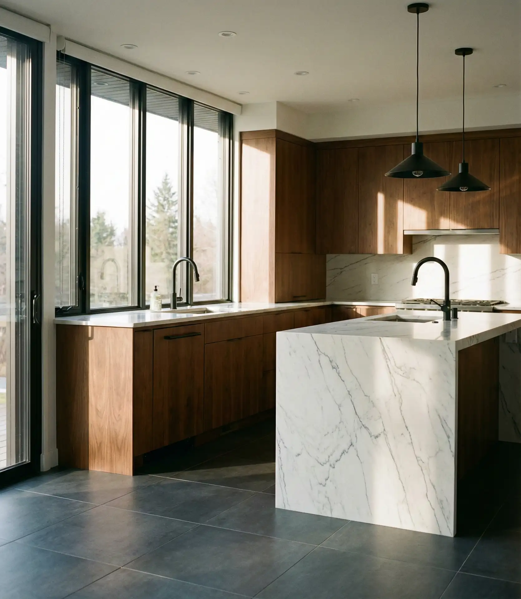 Trending Dark Tile Designs 2